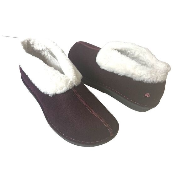 Clarks Cloudsteppers Womens 11 M Outdoor/Indoor Burgundy Slippers Comfort Casual - Picture 1 of 12